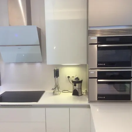 Apartament Decor En Gros Con Vistas Al Rio *