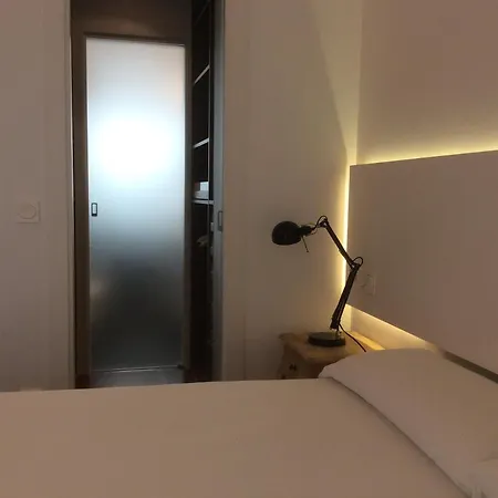 Decor En Gros Con Vistas Al Rio * San Sebastián