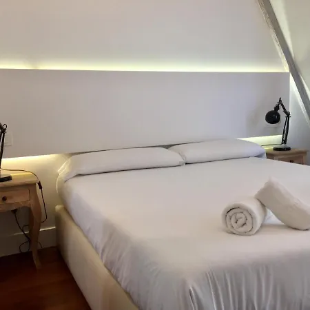 Apartament Decor En Gros Con Vistas Al Rio