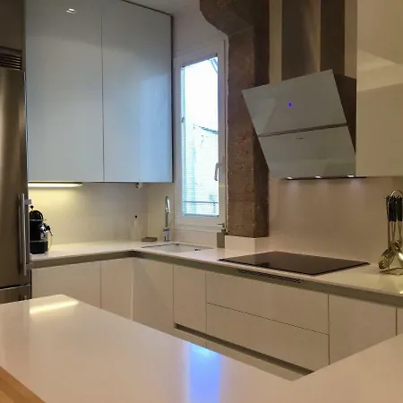 Decor En Gros Con Vistas Al Rio *