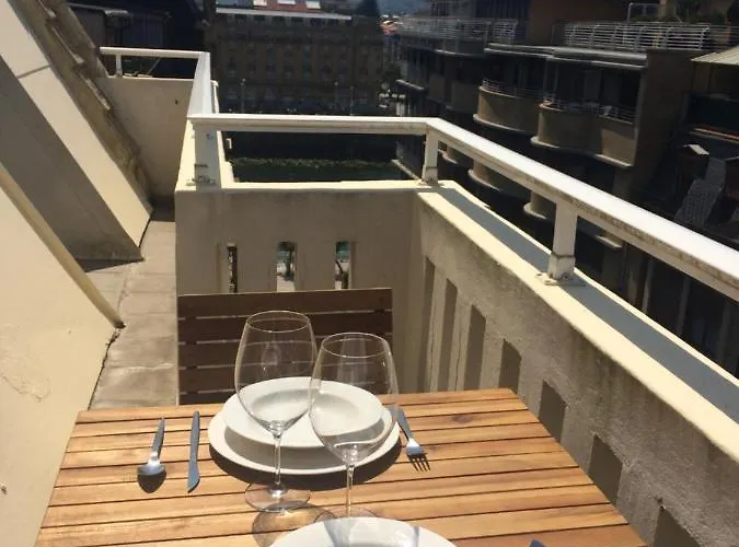 Decor En Gros Con Vistas Al Rio 아파트