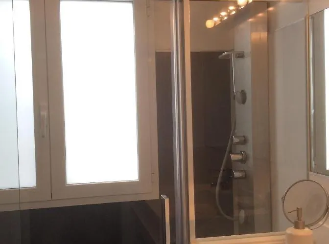 Decor En Gros Con Vistas Al Rio 아파트 *